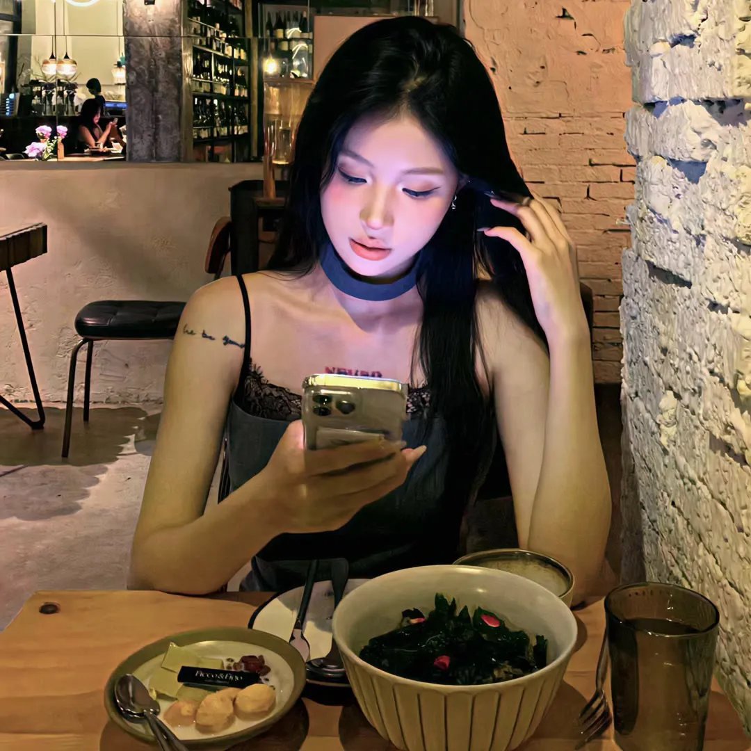 闪婚秘书，带崽出逃